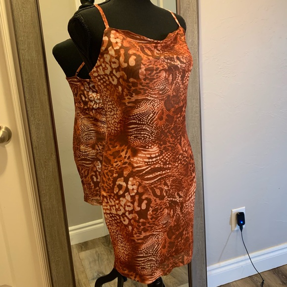 SHEIN Leopard Print Bodycon Dress - Picture 6 of 13